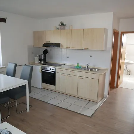 - Heisterbusch 14-4 * Келленхузен